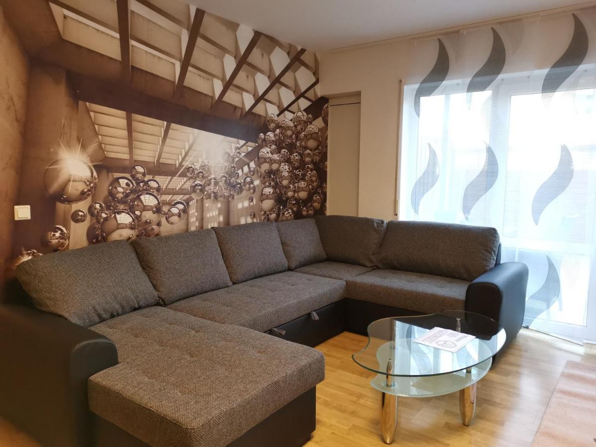Gute Laune Mit Terrasse Und Garten Zentral FDH المظهر الخارجي الصورة