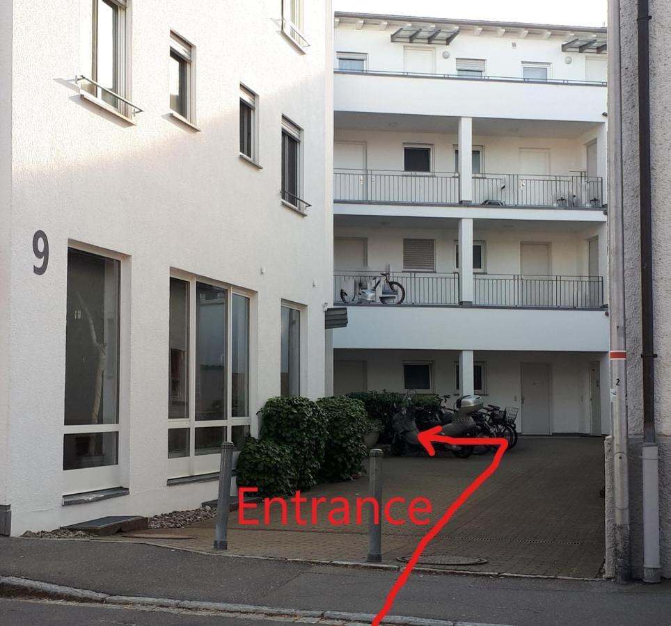 Gute Laune Mit Terrasse Und Garten Zentral FDH المظهر الخارجي الصورة