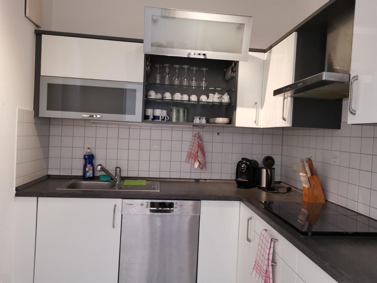 Gute Laune Mit Terrasse Und Garten Zentral FDH المظهر الخارجي الصورة
